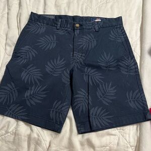 SOLD-NWT  men’s Vineyard Vines breaker shorts blue palm leaves Sz 32